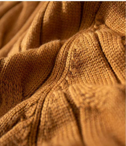 Lao Qianfeng Premium Wool Twisted Pattern Color-Blocked Stand-Up Collar Pullover