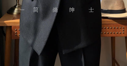 A new men's one-button fashionable and light luxury Suit