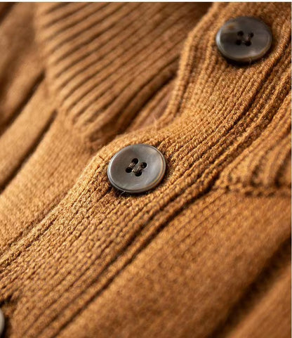 Lao Qianfeng Premium Wool Twisted Pattern Color-Blocked Stand-Up Collar Pullover