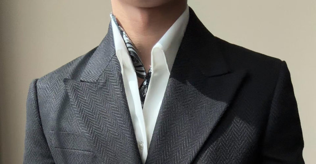 A new men's one-button fashionable and light luxury Suit