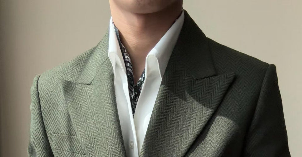 A new men's one-button fashionable and light luxury Suit