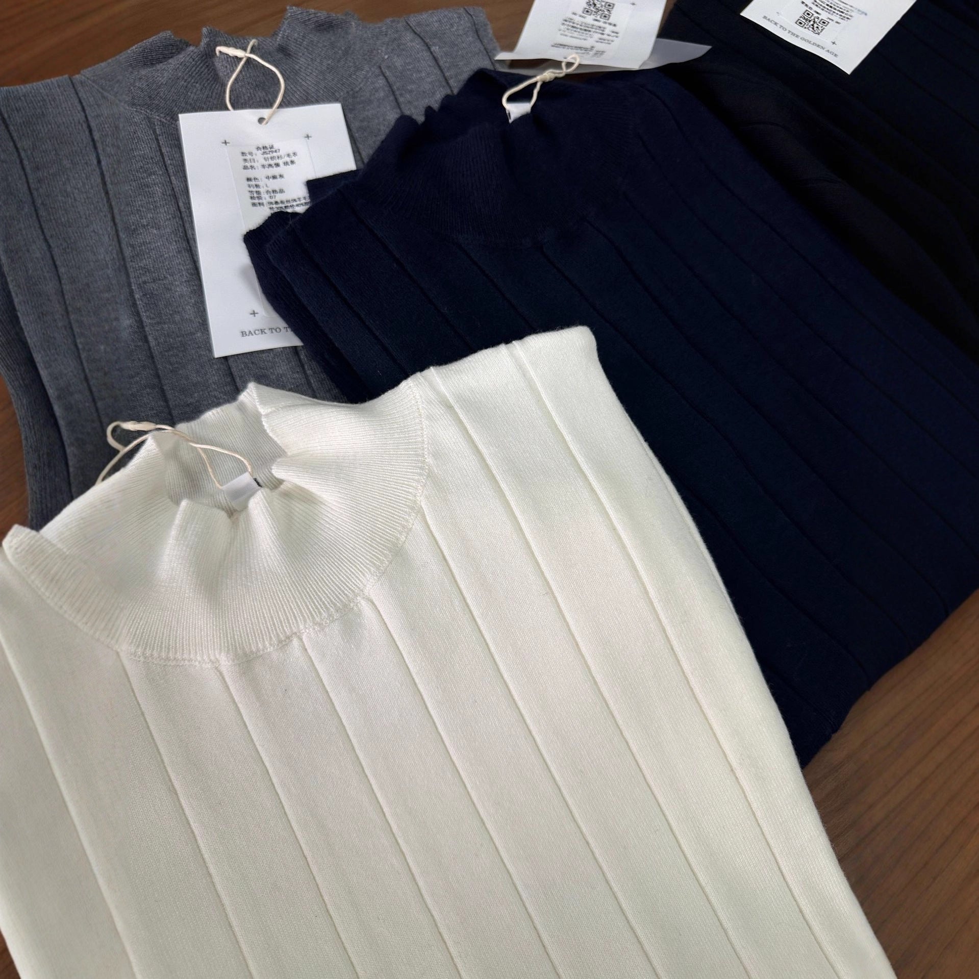 Autumn and winter gentleman slim-fit wool knitted sweater retro Italian long-sleeved semi-turtleneck sweater